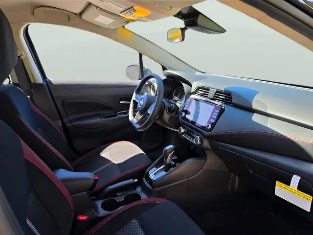 2025 Nissan Versa 1.6 SR