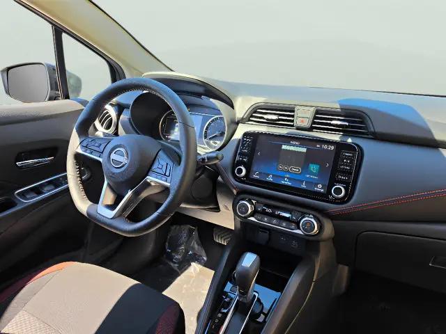 2025 Nissan Versa 1.6 SR