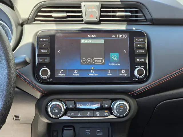 2025 Nissan Versa 1.6 SR