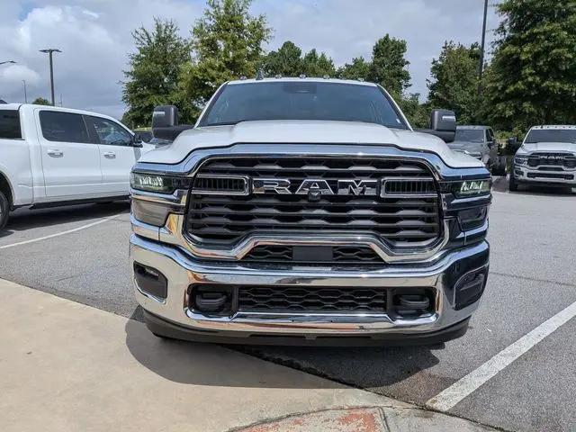 2026 Ram 3500 Tradesman/Big Horn