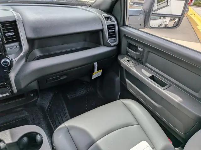 2026 Ram 3500 Tradesman/Big Horn