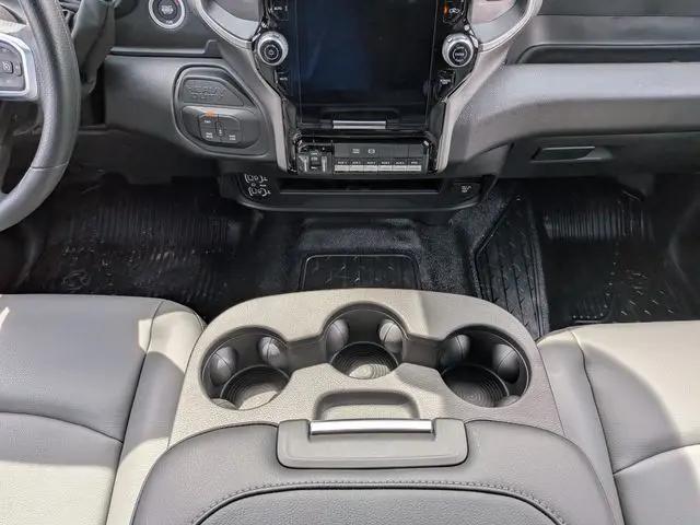 2026 Ram 3500 Tradesman/Big Horn