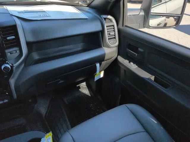2026 Ram 3500 Tradesman/Big Horn