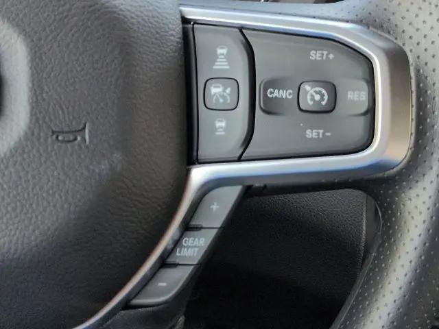2026 Ram 3500 Tradesman/Big Horn