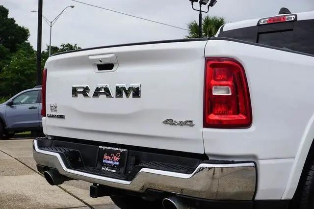 2025 Ram 1500 Laramie Crew Cab 4x4 5'7" Box