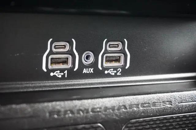 2025 Ram 1500 Laramie Crew Cab 4x4 5'7" Box