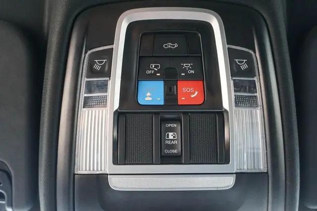 2025 Ram 1500 Laramie Crew Cab 4x4 5'7" Box