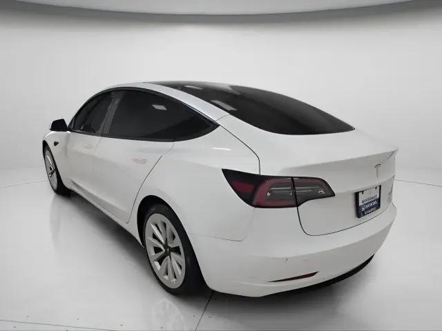 2021 Tesla Model 3 Standard Range Plus Rear-Wheel Drive