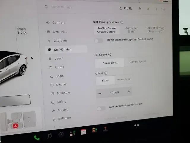 2021 Tesla Model 3 Standard Range Plus Rear-Wheel Drive