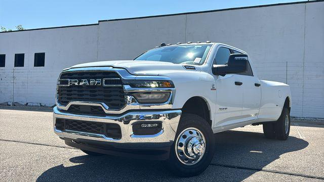 2026 Ram 3500 Big Horn Crew Cab 4x4 8' Box for sale in Bloomfield Hills, MI