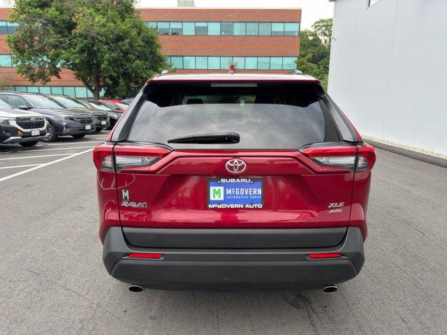 2019 Toyota RAV4 XLE