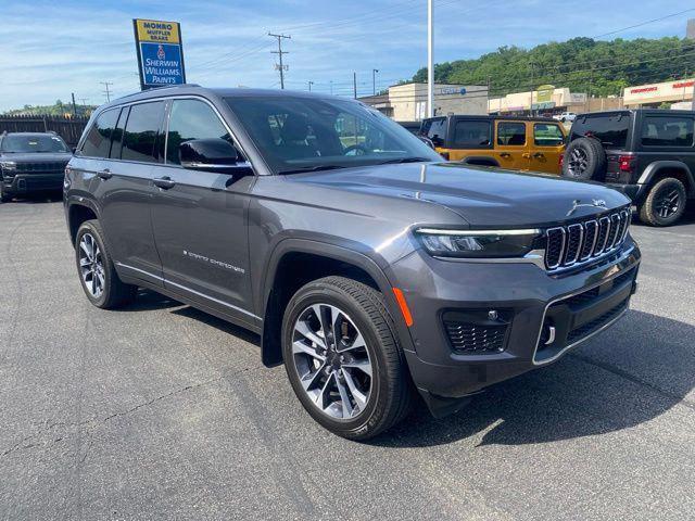 2023 Jeep Grand Cherokee Overland 4x4 2023 Jeep Grand Cherokee Overland 4x4