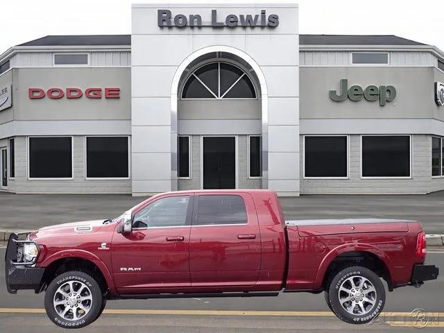 2024 RAM 3500 Limited Longhorn Mega Cab 4x4 64 Box 2024 RAM 3500 Limited Longhorn Mega Cab 4x4 64 Box