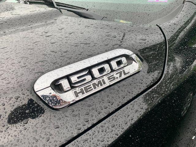 2019 RAM 1500 Limited Crew Cab 4x4 57 Box 2019 RAM 1500 Limited Crew Cab 4x4 57 Box
