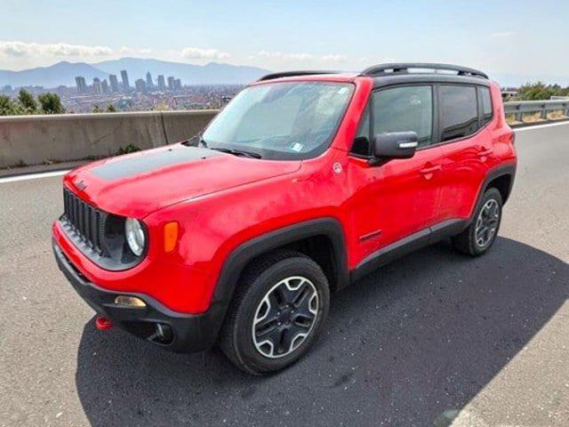 2017 Jeep Renegade Trailhawk 4x4 2017 Jeep Renegade Trailhawk 4x4