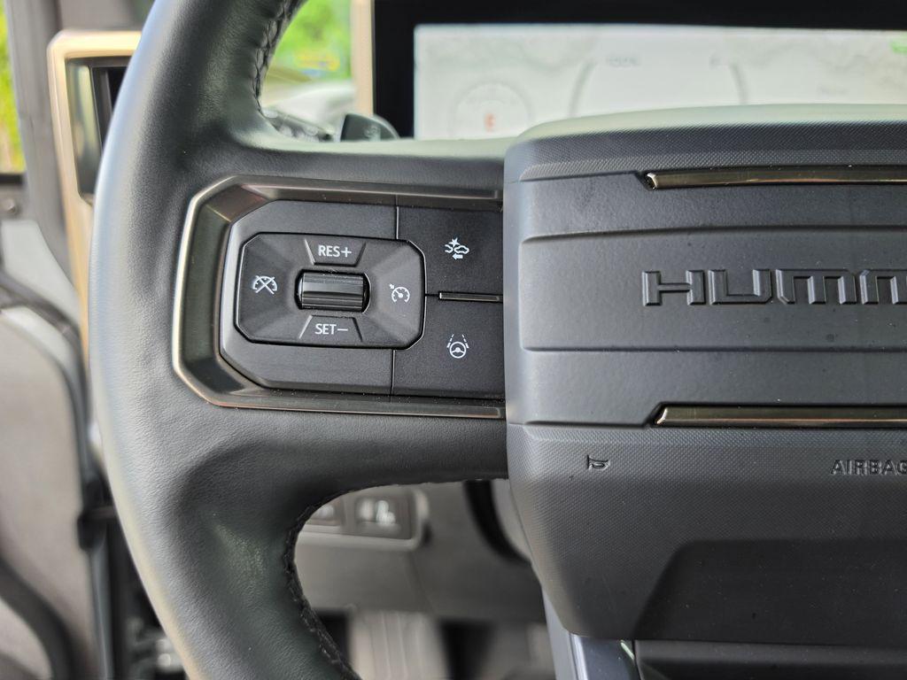 2025 GMC HUMMER EV 2X - Photo 32