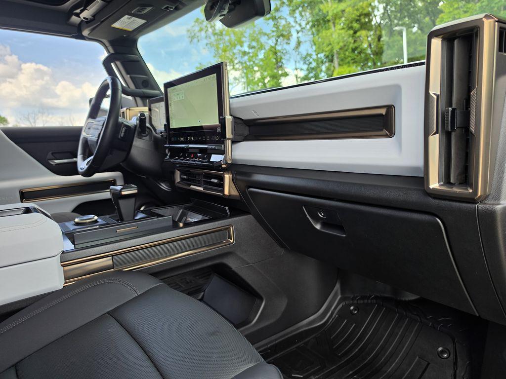 2025 GMC HUMMER EV 2X - Photo 34