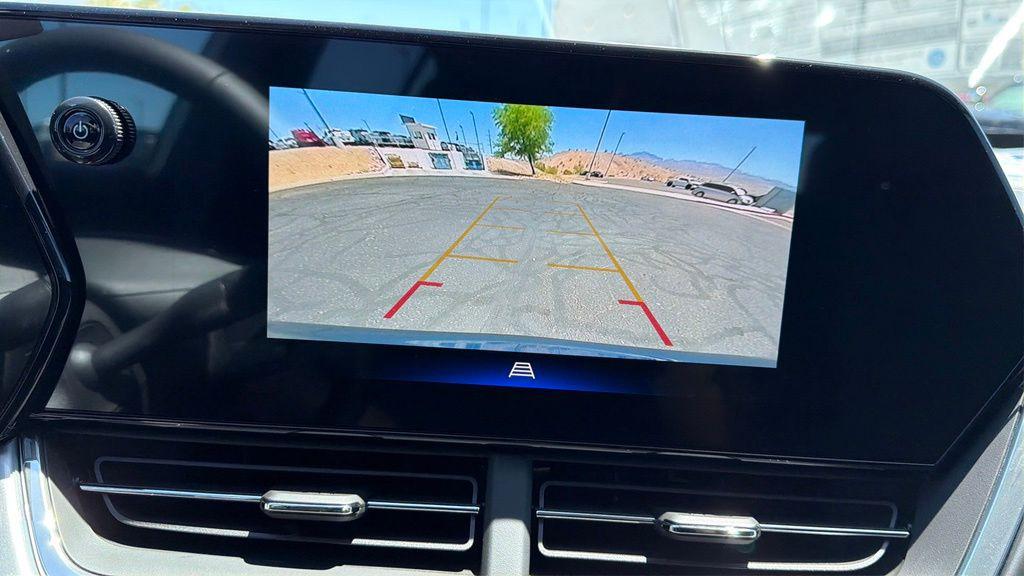 2026 Chevrolet Trax LT - Photo 25