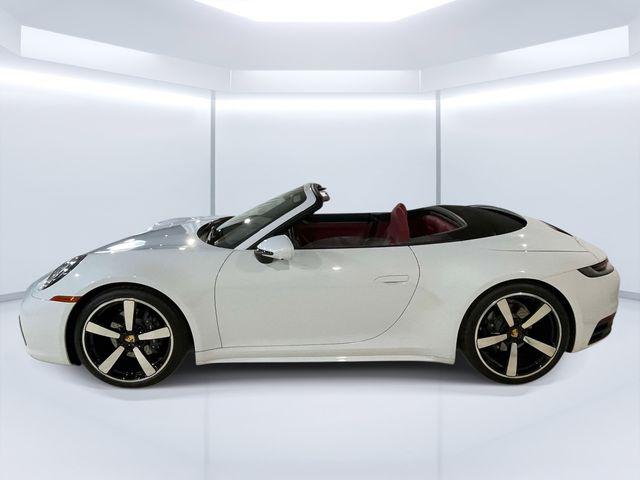 2023 Porsche 911 Carrera Cabriolet