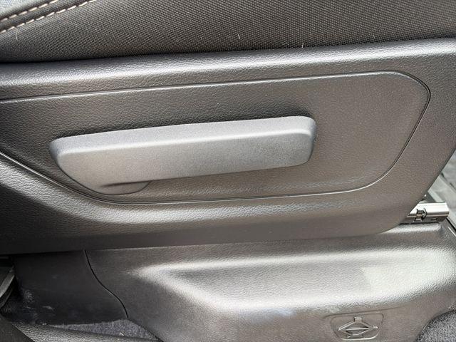 2025 Ram 1500 Big Horn Crew Cab 4x4 6'4" Box