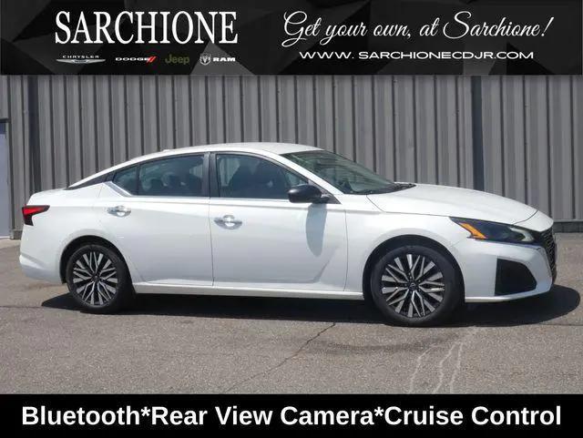 2024 Nissan Altima SV FWD for sale in Dalton, OH