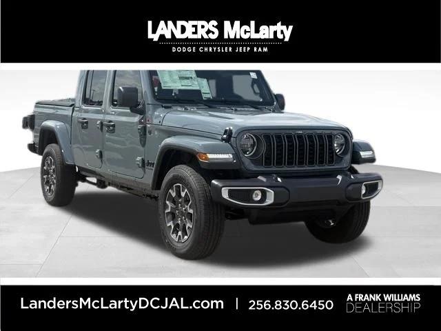 2026 Jeep Gladiator GLADIATOR SAHARA 4X4 2026 Jeep Gladiator GLADIATOR SAHARA 4X4
