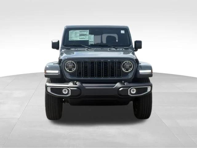 2026 Jeep Gladiator GLADIATOR SAHARA 4X4 2026 Jeep Gladiator GLADIATOR SAHARA 4X4