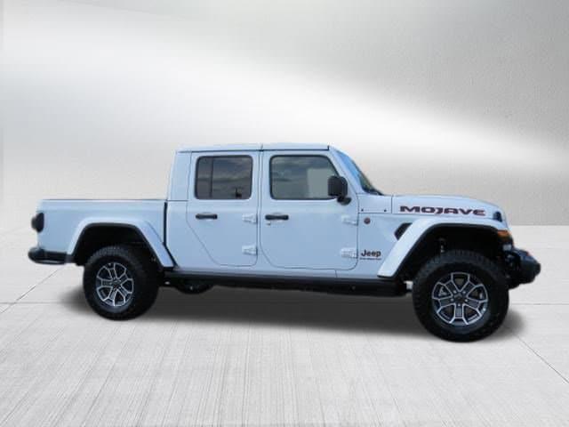2026 Jeep Gladiator GLADIATOR MOJAVE X 4X4 2026 Jeep Gladiator GLADIATOR MOJAVE X 4X4