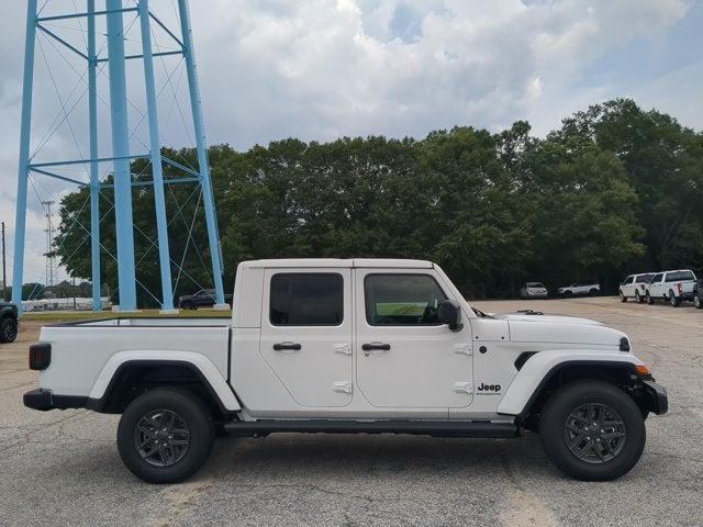 2026 Jeep Gladiator GLADIATOR SPORT S 4X4 2026 Jeep Gladiator GLADIATOR SPORT S 4X4