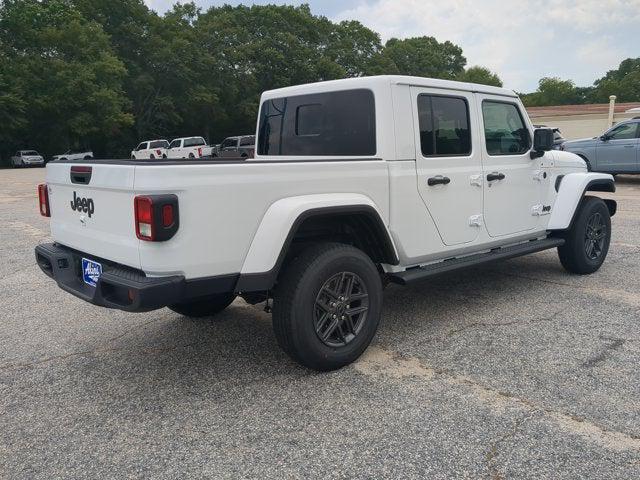 2026 Jeep Gladiator GLADIATOR SPORT S 4X4 2026 Jeep Gladiator GLADIATOR SPORT S 4X4
