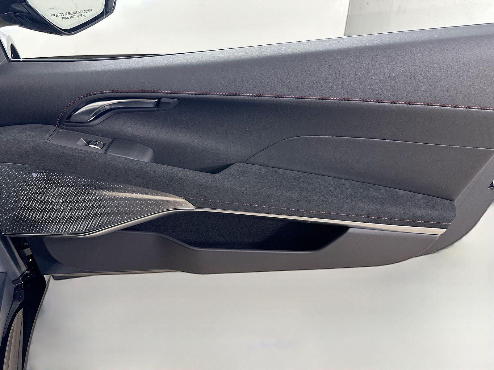 2026 Lotus Emira - Photo 35