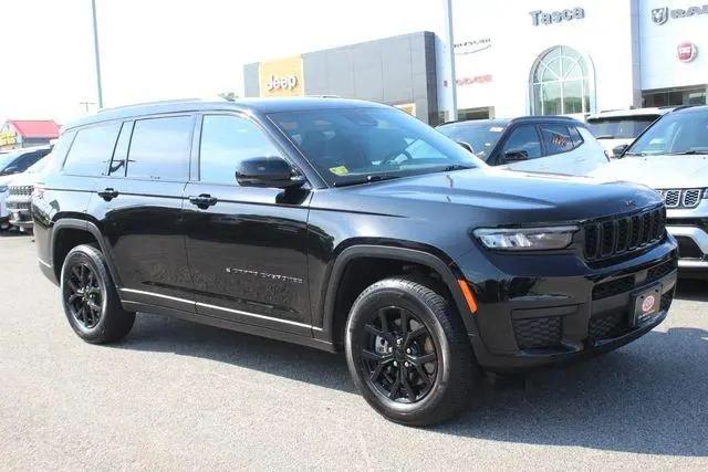 2024 Jeep Grand Cherokee L Altitude X 4x4 for sale in Johnston, RI