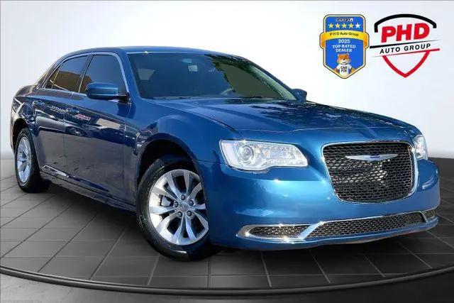 2023 Chrysler 300 Touring for sale in ELYRIA, OH