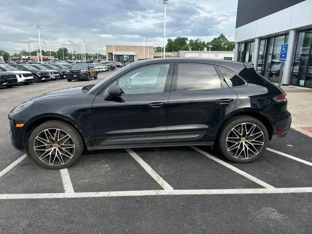2023 Porsche Macan Macan