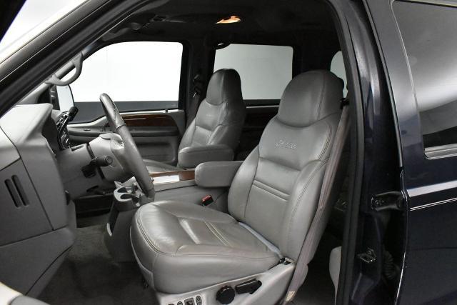 2000 Ford Excursion Limited