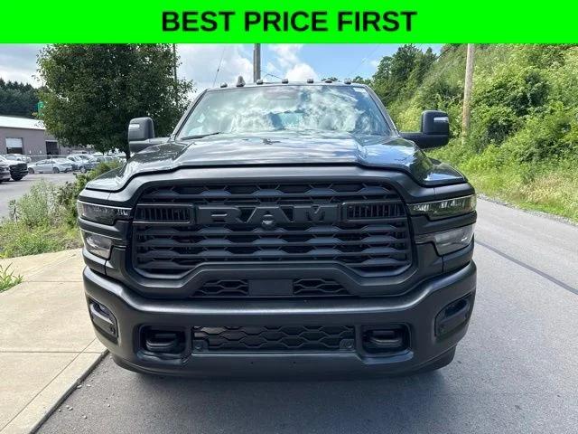 2026 RAM Ram 3500 RAM 3500 TRADESMAN CREW CAB 4X4 64 BOX 2026 RAM Ram 3500 RAM 3500 TRADESMAN CREW CAB 4X4 64 BOX