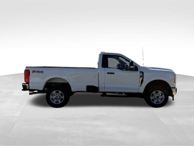 2025 Ford F-350 XLT
