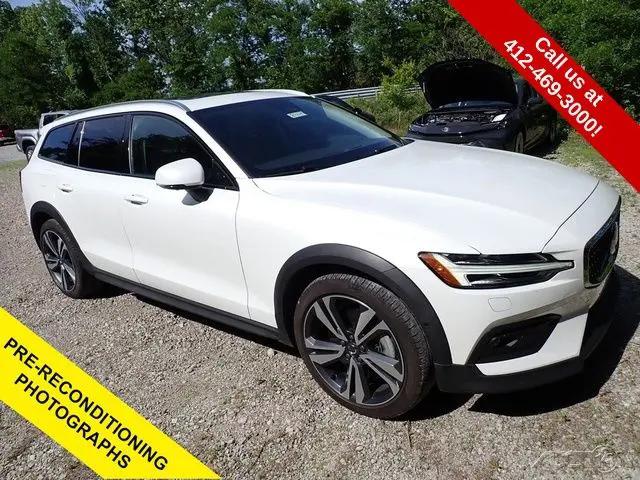 2024 Volvo V60 Cross Country B5 Plus for sale in Pleasant Hills, PA