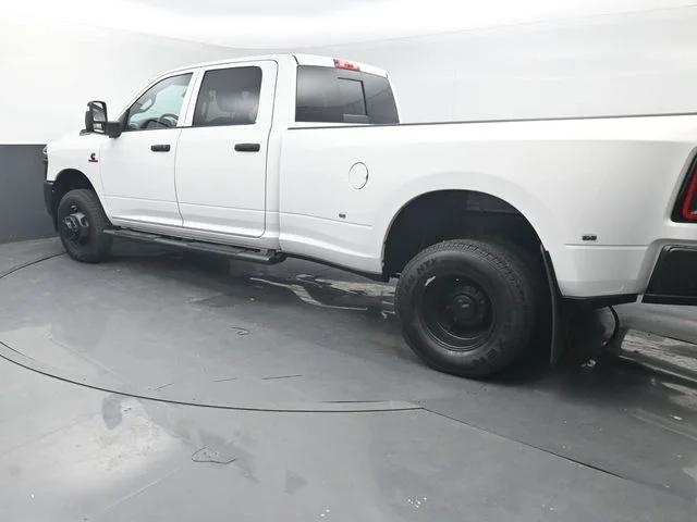 2026 RAM Ram 3500 RAM 3500 TRADESMAN CREW CAB 4X4 8 BOX