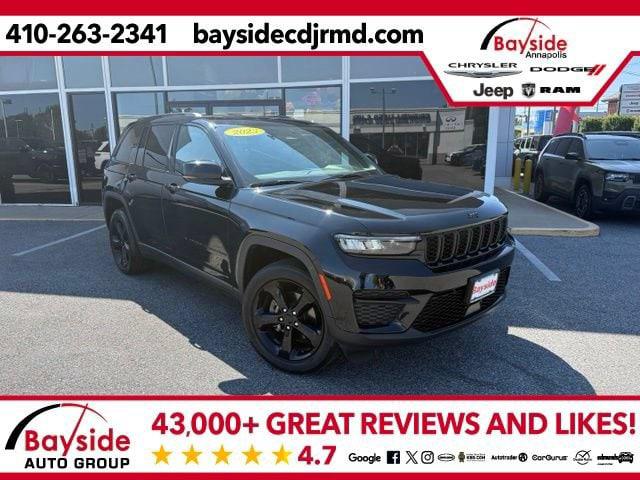 2023 Jeep Grand Cherokee Altitude 4x4 2023 Jeep Grand Cherokee Altitude 4x4