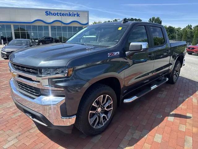 2020 Chevrolet Silverado 1500 4WD Crew Cab Short Bed LT for sale in Huntsville, AL