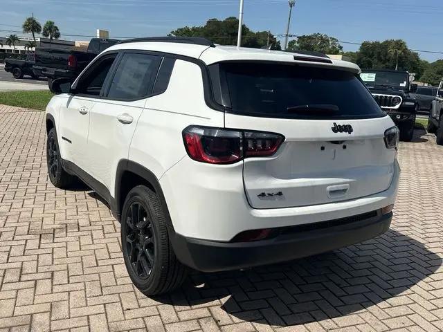 2026 Jeep Compass Latitude Altitude