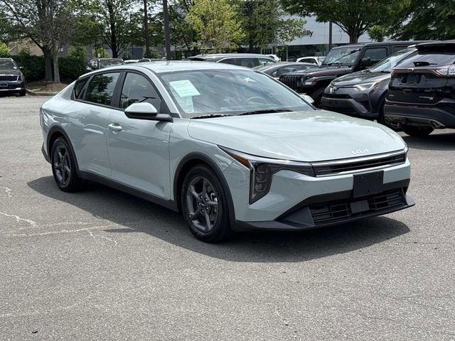 2025 Kia K4 LXS 2025 Kia K4 LXS