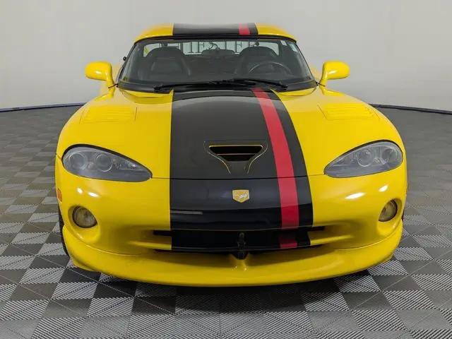 2002 Dodge Viper RT/10