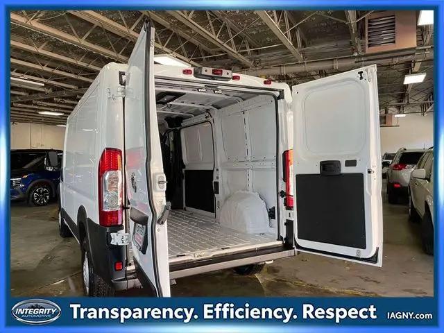 2025 Ram ProMaster 2500 Cargo Van Tradesman Low Roof 136 WB w/Pass Seat