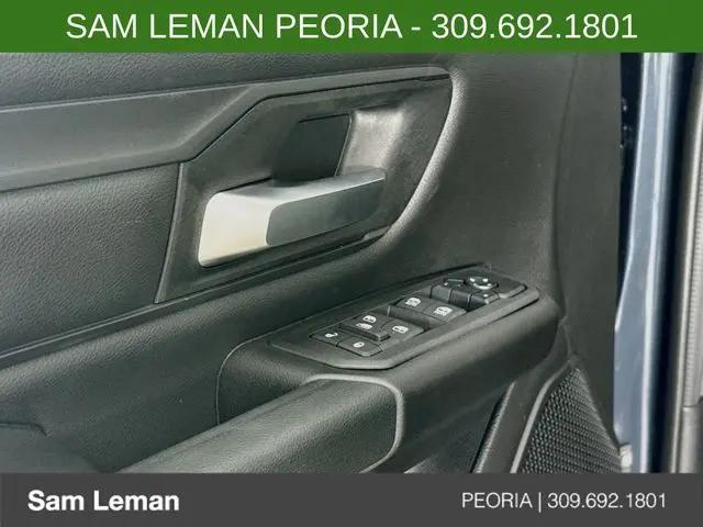 2026 Ram 1500 Express Quad Cab 4x4 64 Box