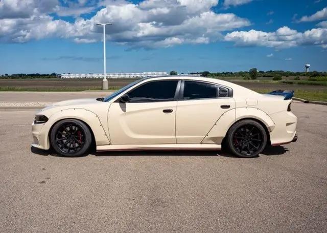 2016 Dodge Charger SRT Hellcat