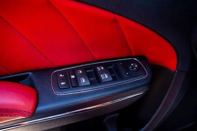 2016 Dodge Charger SRT Hellcat