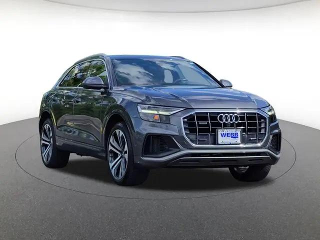 2021 Audi Q8 Premium Plus 55 TFSI quattro Tiptronic