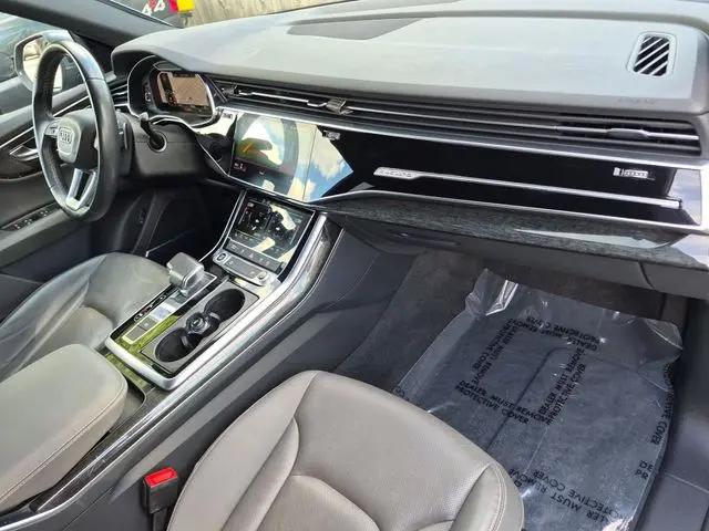 2021 Audi Q8 Premium Plus 55 TFSI quattro Tiptronic